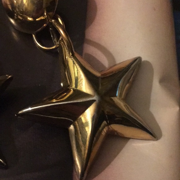 Beautiful vintage gold tone earrings - Picture 3 of 5